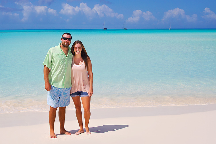 Sailing-Blog-Cruising-Bahamas-Caribbean-Vacation-Travel-Cape-Santa-Maria-Beach-Resort-Long-Island-Calabash-Bay-Sailboat-Adventure-Hotel-Luxury-LAHOWIND-Young-Couple-2015-Best-Photos-eIMG_6384