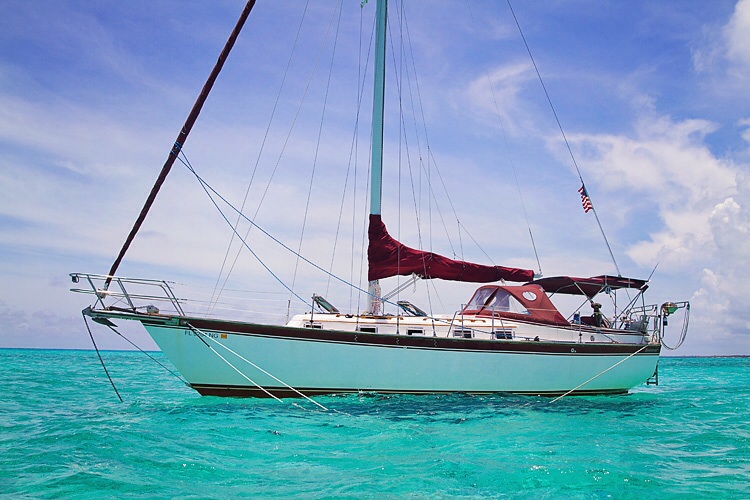 Sailing-blog-cruising-bahamas-rum-cay-swell-bridle-lahowind-1