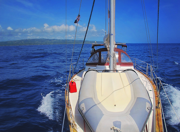 Sailing-Blog-Mona-Passage-Dominican-Republic-Luperon-to-Puerto-Rico-LAHOWIND-Cruising-Caribbean-Endeavour-Sailboat-eIMG_3381
