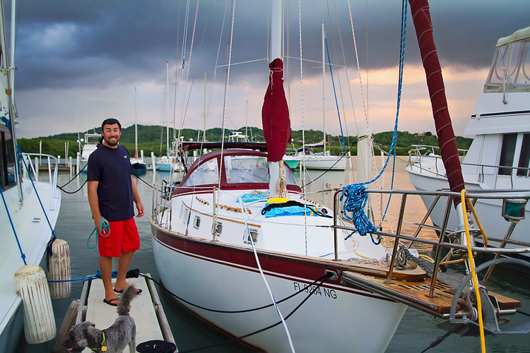 Sailing-Blog-Cruising-Liveaboards-Caribbean-LAHOWIND-Photography-Sailboat-Lifestyle-Boat-Life-eIMG_2861