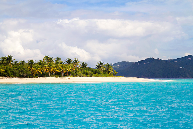 Sailing-Blog-Cruising-Caribbean-BVI-British-Virgin-Islands-Guana-Cay-LAHOWIND-Sailiboat-2015-eIMG_0244